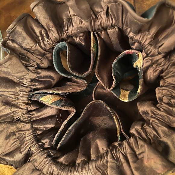 HANDMADE ULTRA SUEDE JEWELRY POUCH. - Picture 2 of 3